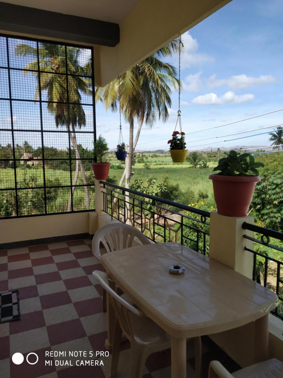 Vaibhav Home Stay Hampi Exterior photo